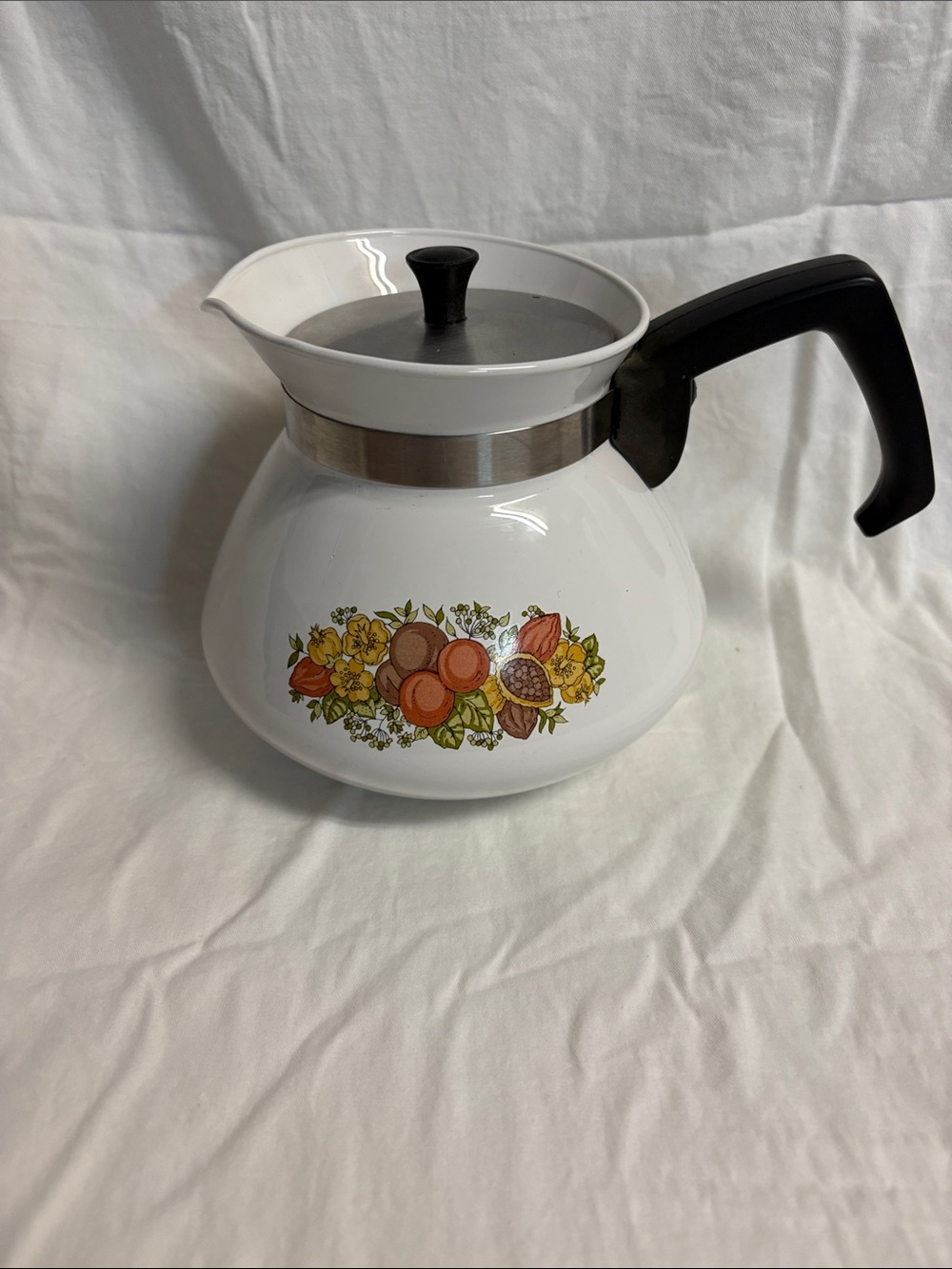 vintage Corning Ware 6-cup teapot